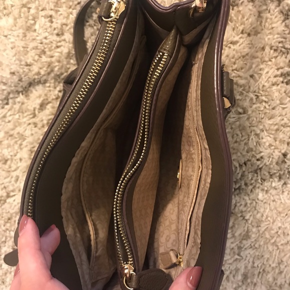 Charming Charlie purse - Picture 5 of 7